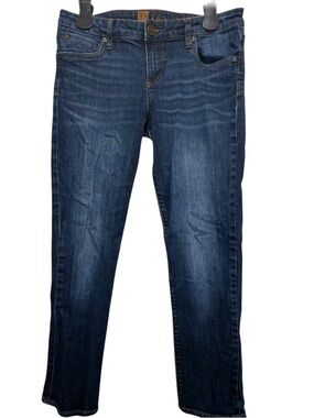 Kut from the Kloth Jeans Women 8 Straight Leg Minimalist Chic Casual Dark Wash